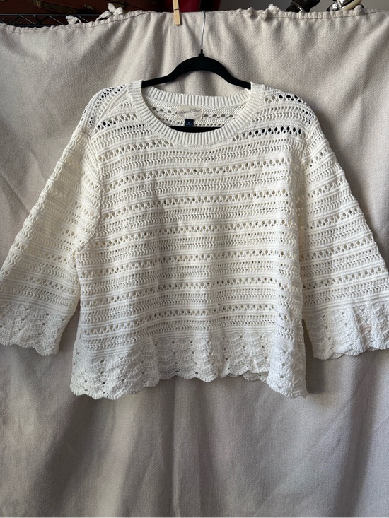 Universal Thread Sweaters - Universal Thread Cream Openwork Crochet Crewneck Sweater. Never worn! Sz XL
